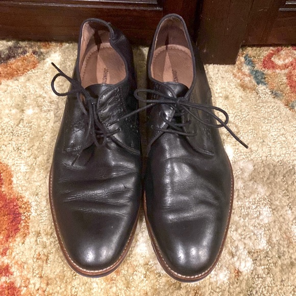 Johnston & Murphy Other - Men’s Johnston and Murphy black leather dress shoe in great condition